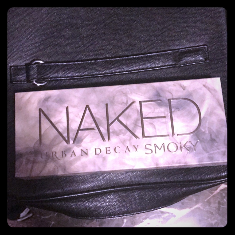Urban Decay smokey eye palette NEW